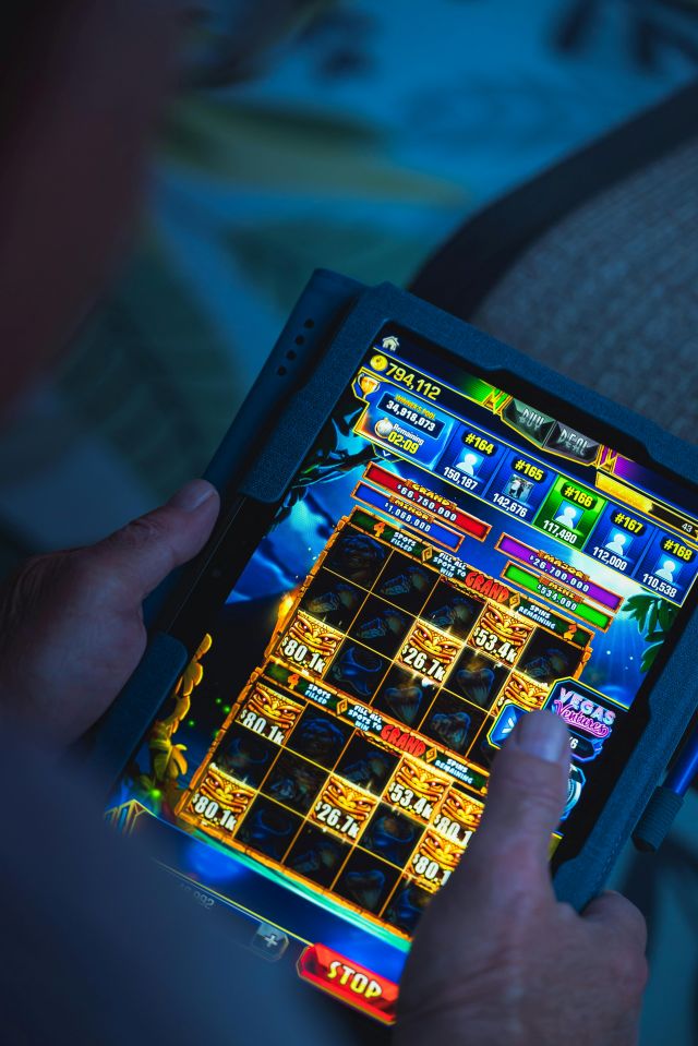 Ensuring Quality in US Mobile Casino Platforms: QA Strategies for Performance, Security and Compliance